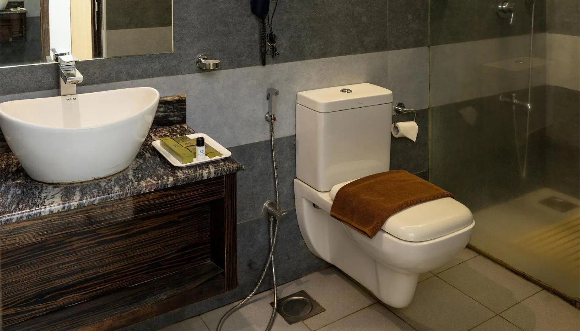 Casa Rio Resorts Athirappilly 4*,  India